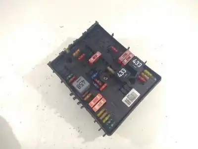 Pezzo di ricambio per auto di seconda mano scatola relè/fusibili per audi a3 (8p) 2.0 tdi riferimenti oem iam 1k0937124h   Pezzo di ricambio per auto di seconda mano scatola relè/fusibili per audi a3 (8p) 2.0 tdi riferimenti oem iam 1k0937124h
