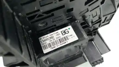 Second-hand car spare part fuse box unit for opel corsa e 120 aniversario oem iam references 13491092 w0l0xep68f4097208 