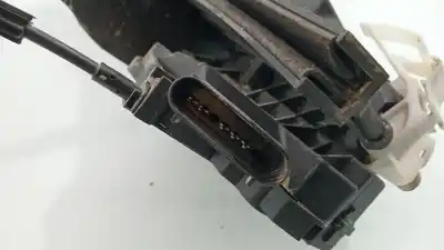 Pezzo di ricambio per auto di seconda mano serratura porta anteriore sinistra per ford transit courier (c4a) ugcb riferimenti oem iam bm5aa21813ag wf0wxxtacwga32525 