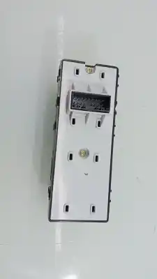 Peça sobressalente para automóvel em segunda mão  por KIA STONIC (YBCUV)  Referências OEM IAM  KNAD6811AL6436968 