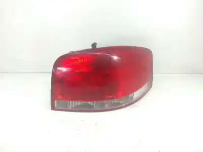 Pezzo di ricambio per auto di seconda mano Luci Posteriori Destra per AUDI A3 (8P) 1.6 FSI Ambiente 116 CV / 85 KW Riferimenti OEM IAM 8P0945096  