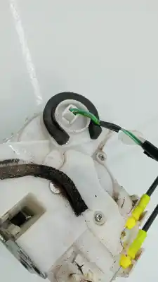 Pezzo di ricambio per auto di seconda mano serratura porta posteriore sinistra per suzuki vitara 1.9td vitara 1.9td riferimenti oem iam 8230254p01