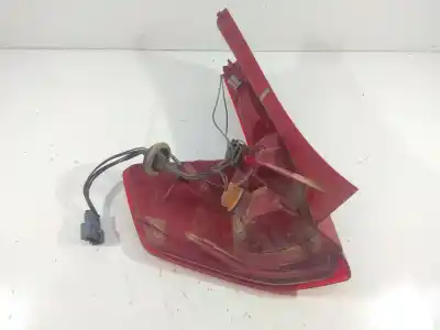 Pezzo di ricambio per auto di seconda mano LUCI POSTERIORI DESTRA per CITROEN C4 BERLINA 2.0 16V CAT (RFJ / EW10A) Riferimenti OEM IAM 9655863980  