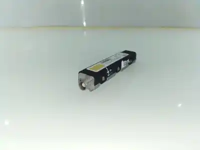 Peça sobressalente para automóvel em segunda mão MÓDULO ELETRÓNICO ANTENA por AUDI A1 SPORTBACK (8XA, 8XF)  Referências OEM IAM 8X0035225D WAUZZZ8X9JB100474 