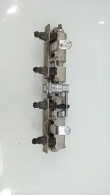 Автозапчастина б/у рампа инжектора для mini mini (r50, r53) one посилання на oem iam 7550165  