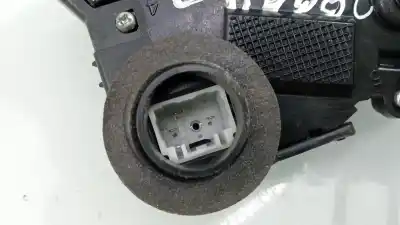 Pezzo di ricambio per auto di seconda mano serratura porta anteriore destra per toyota yaris (ksp9/scp9/nlp9) básico riferimenti oem iam   