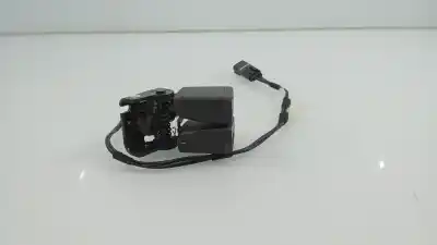 Gebrauchtes Autoersatzteil ZENTRALER GÜRTELHAKEN HINTEN zum FORD MUSTANG MACH-E Basis 258 CV / 190 KW OEM-IAM-Referenzen LJ8B58613K21  