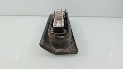 Peça sobressalente para automóvel em segunda mão farolim traseiro direito por renault express combi 10.73 referências oem iam   