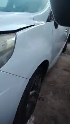 Piesă de schimb auto la mâna a doua aripã stânga fațã pentru renault scenic iii emotion referințe oem iam 