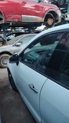 Piesă de schimb auto la mâna a doua usa din fata stânga pentru renault scenic iii emotion referințe oem iam 