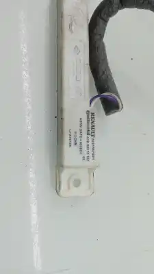 Second-hand car spare part antenna for renault captur ii (2019-0) oem iam references 285e58760r vf1rjb00174464674 