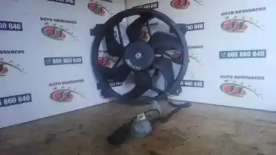 Pezzo di ricambio per auto di seconda mano elettroventola per citroen c4 picasso 1.6 16v hdi fap riferimenti oem iam 9653302780  