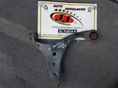 Peça sobressalente para automóvel em segunda mão Braço De Suspensão Inferior Esquerdo Dianteiro por KIA CEE´D 1.6 CRDi CAT Referências OEM IAM   