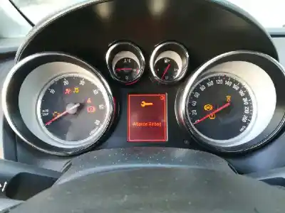 Peça sobressalente para automóvel em segunda mão quadrante por opel astra j lim. excellence referências oem iam 13460582  ba1r