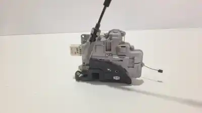 Peça sobressalente para automóvel em segunda mão fechadura da porta dianteira direita por seat leon (1p1) reference referências oem iam 1p1837016  