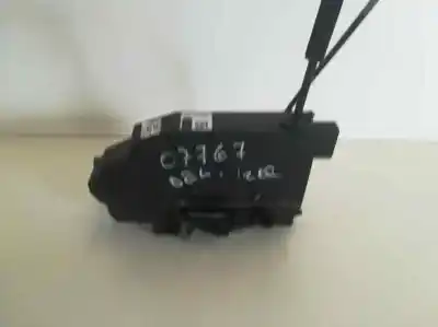 Second-hand car spare part left front door lock for peugeot 308 allure oem iam references 9807954380  