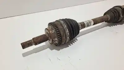 Автозапчастина б/у передня права трансмісія для renault clio ii fase ii (b/cb0) 1.5 dci diesel посилання на oem iam 8200538738  