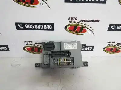 Pezzo di ricambio per auto di seconda mano Scatola Relè/fusibili per FIAT NUOVA 500 (150) 1.3 16V M-Jet CAT 95 CV / 70 KW Riferimenti OEM IAM 00517869370  