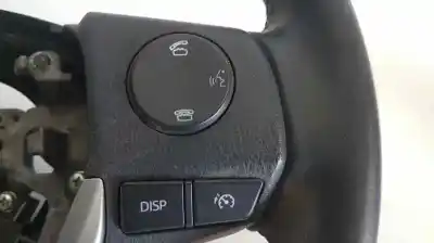 Peça sobressalente para automóvel em segunda mão volante por toyota auris active referências oem iam   