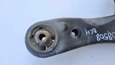 Pezzo di ricambio per auto di seconda mano braccio sospensione inferiore anteriore destro per toyota auris active riferimenti oem iam   