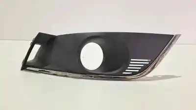 Second-hand car spare part right bumper grille for renault megane iv berlina 5p tech road oem iam references 261a28562r  216a27842r