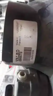 Pezzo di ricambio per auto di seconda mano faro anteriore destro per renault kangoo (f/kc0) 1.2 riferimenti oem iam 89001034  086670