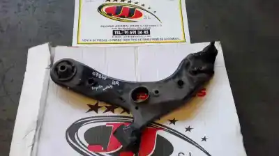 Peça sobressalente para automóvel em segunda mão Braço De Suspensão Inferior Esquerdo Dianteiro por TOYOTA AURIS Active Referências OEM IAM   