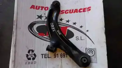 Peça sobressalente para automóvel em segunda mão Braço De Suspensão Inferior Dianteiro Direito por RENAULT CLIO III 1.2 16V E85 CAT (Etanol) Referências OEM IAM   