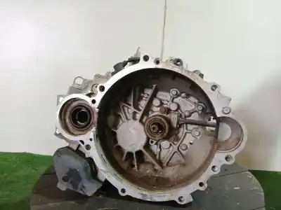 Second-hand car spare part GEARBOX for HYUNDAI I30 (PD)  OEM IAM references WHJ6N  872836