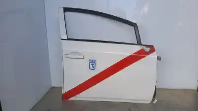Автозапчастина б/у передні праві двері для toyota prius (nhw30) eco посилання на oem iam 
