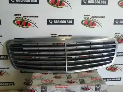 Second-hand car spare part FRONT GRILLE for MERCEDES-BENZ CLASE E (W211) BERLINA  OEM IAM references A2118800583  