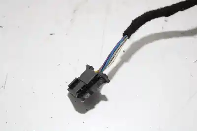 Peça sobressalente para automóvel em segunda mão espelho retrovisor esquerdo por skoda fabia active referências oem iam 6v1857807c  