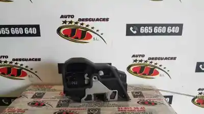 Peça sobressalente para automóvel em segunda mão fechadura da porta dianteira direita por bmw serie 1 berlina (e81/e87) 120d referências oem iam 7167068  