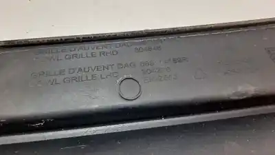 Peça sobressalente para automóvel em segunda mão grelha torpedo curcuvan por renault clio v zen referências oem iam 668115911r  