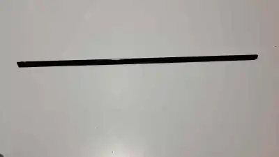 Peça sobressalente para automóvel em segunda mão Moldagem por BMW SERIE 3 COUPE (E92) 330d Referências OEM IAM 7119079  