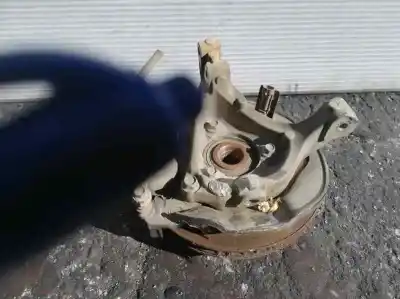 Second-hand car spare part front right knuckle for chevrolet captiva 2.2 vcdi ltz oem iam references   