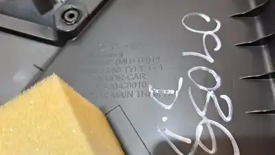 Peça sobressalente para automóvel em segunda mão forra / revestimento da porta dianteira direita por hyundai i20 25 aniversario plus referências oem iam 82320c8010  