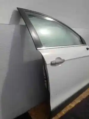 Peça sobressalente para automóvel em segunda mão porta dianteira direita por chevrolet captiva 2.2 vcdi ltz referências oem iam   