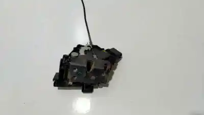 Second-hand car spare part left front door lock for volvo c30 2.0 diesel cat oem iam references 30799308  