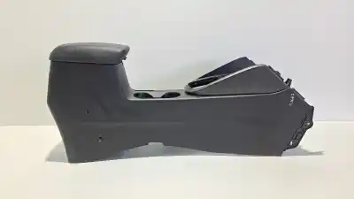 Автозапчасти б/у  за KIA CARENS ( )  ссылки OEM IAM 84601A4050WK  84610A4001