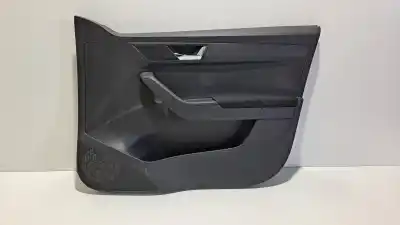 Pezzo di ricambio per auto di seconda mano rivestimento porta anteriore destro per skoda fabia active riferimenti oem iam 6v1867014k