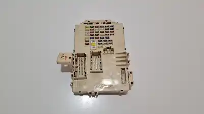 Peça sobressalente para automóvel em segunda mão caixa de fusíveis e relés por hyundai i40 tecno blue referências oem iam 919553z010