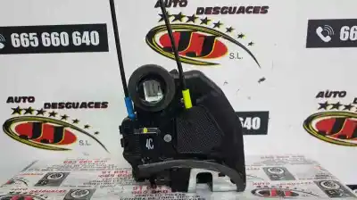 Second-hand car spare part rear right door lock for toyota auris active oem iam references   