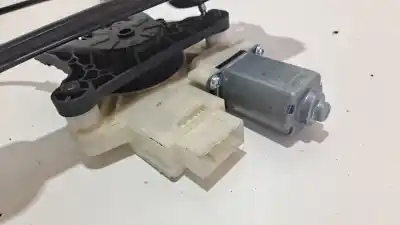 Peça sobressalente para automóvel em segunda mão elevador de vidros dianteiro direito por skoda rapid ambition referências oem iam 5ja959812k  