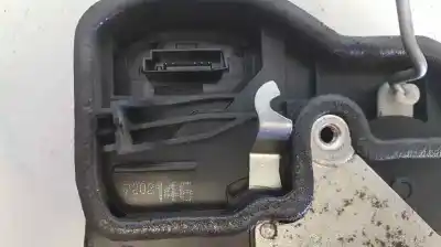 Second-hand car spare part front right door lock for bmw x3 (e83) 2.0d oem iam references 7202146  