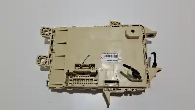 Peça sobressalente para automóvel em segunda mão caixa de fusíveis e relés por kia carens ( ) concept referências oem iam 91950a4510  