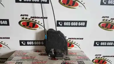 Peça sobressalente para automóvel em segunda mão fechadura da porta traseira esquerda por toyota auris active referências oem iam g0212