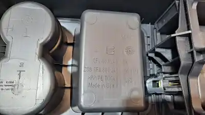 Автозапчасти б/у центральный подлокотник за seat leon (5f1) fr fast lane ссылки oem iam 5f0863243a 5f0858329a 5f0863241m