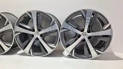 Pièce détachée automobile d'occasion jeu de jantes pour peugeot 308 gt line références oem iam 9806253277  