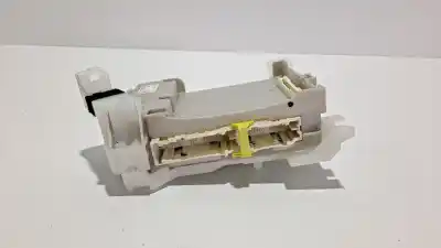 Second-hand car spare part fuse box unit for lexus ct 200h oem iam references 8273076020 1h040765 8273076020b